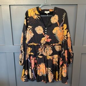Entro Black, Floral Silk Dress- Size Large NEVER worn